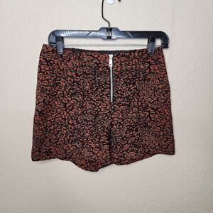 Zara Basic Shorts Womens Small Red Black Leopard Print Acrylic Zip Fly High-Rise